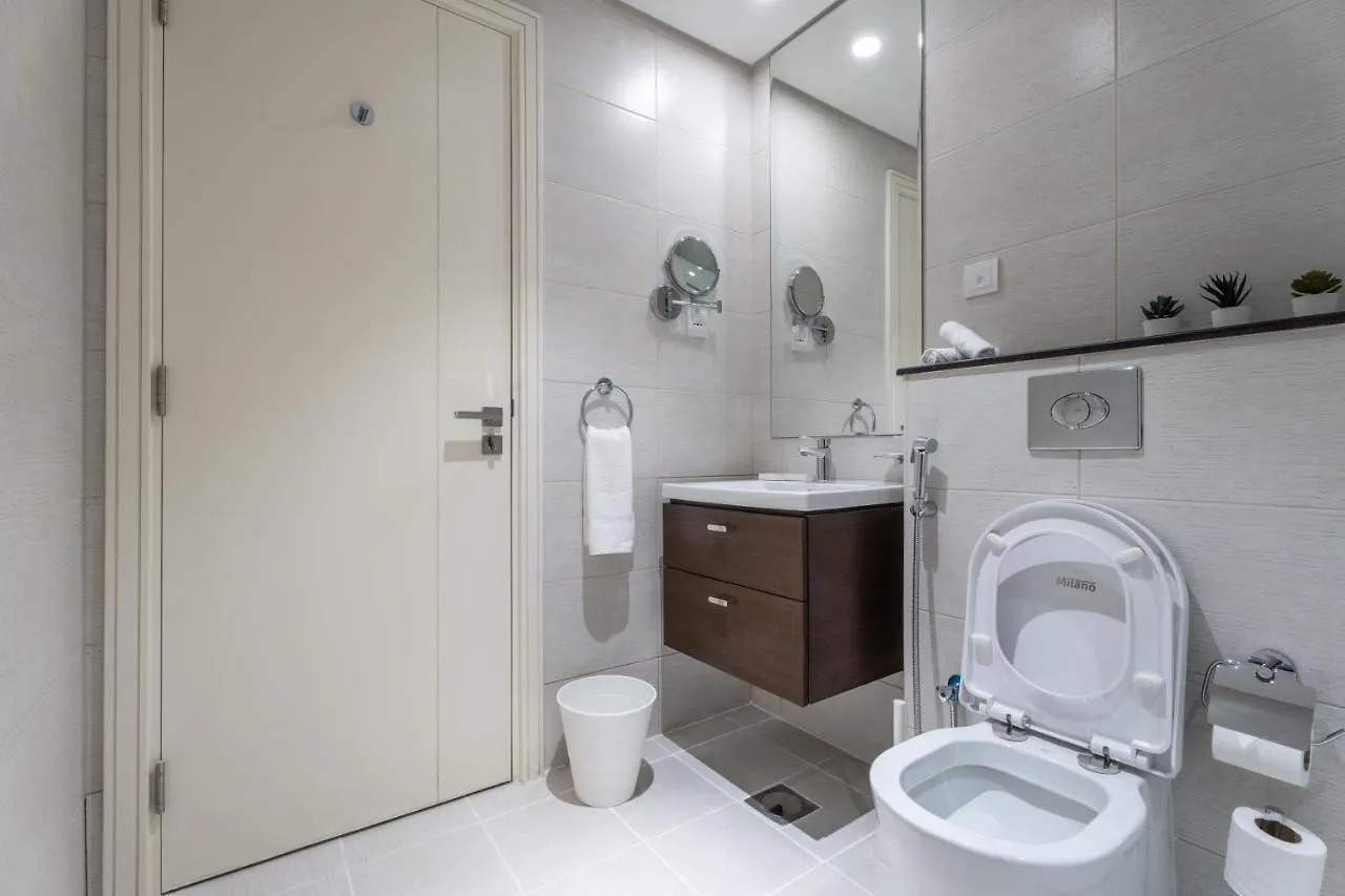 Aliving Luxury 1Br Avanti Towers Business Bay Dubai United Arab Emirates